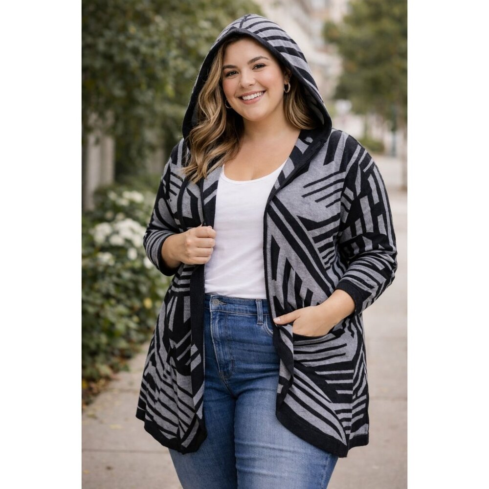 Cupio Woman Plus‎ Size 1X Hooded Black Gray Geometric Waterfall Cardigan NWOT